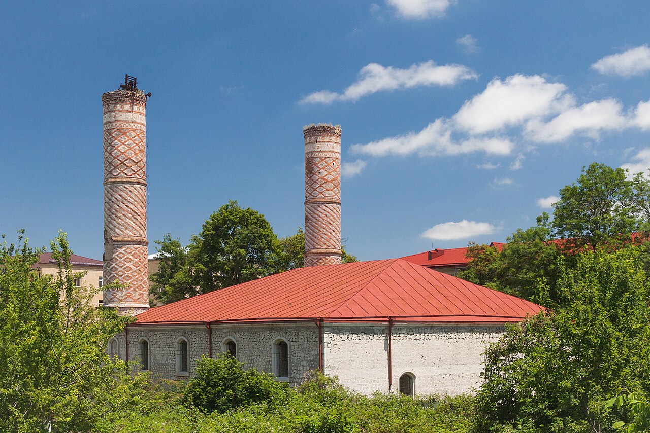 Şuşa, Yukarı Gevher Ağa Camii